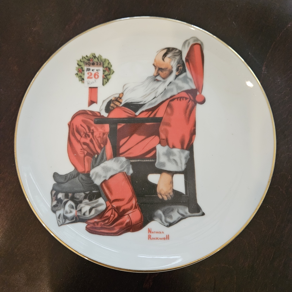 Norman Rockwell Santa Claus Decorative Plate